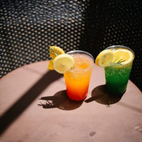 Műanyag eldobható pohár